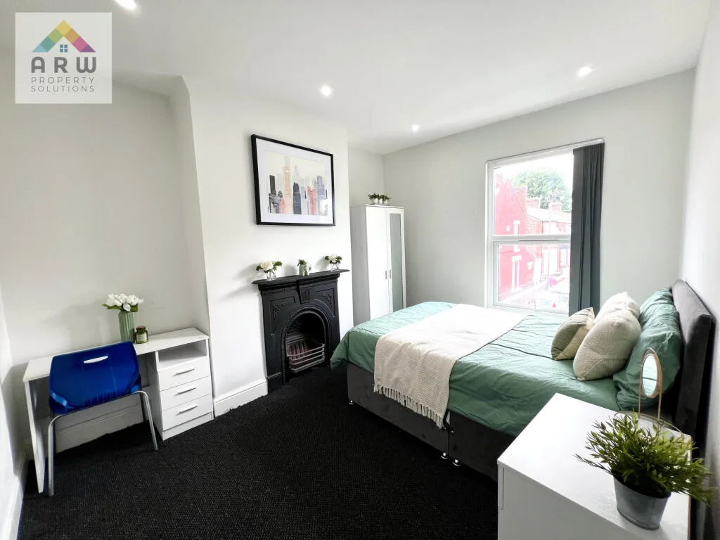 4 bedroom terraced house for rent