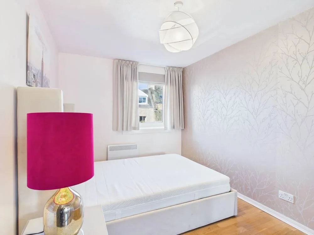 1 bedroom end of terrace house for rent
