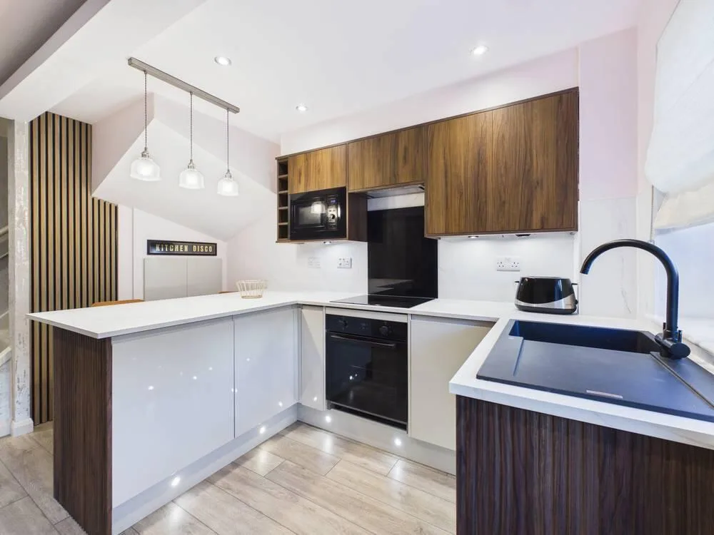 1 bedroom end of terrace house for rent