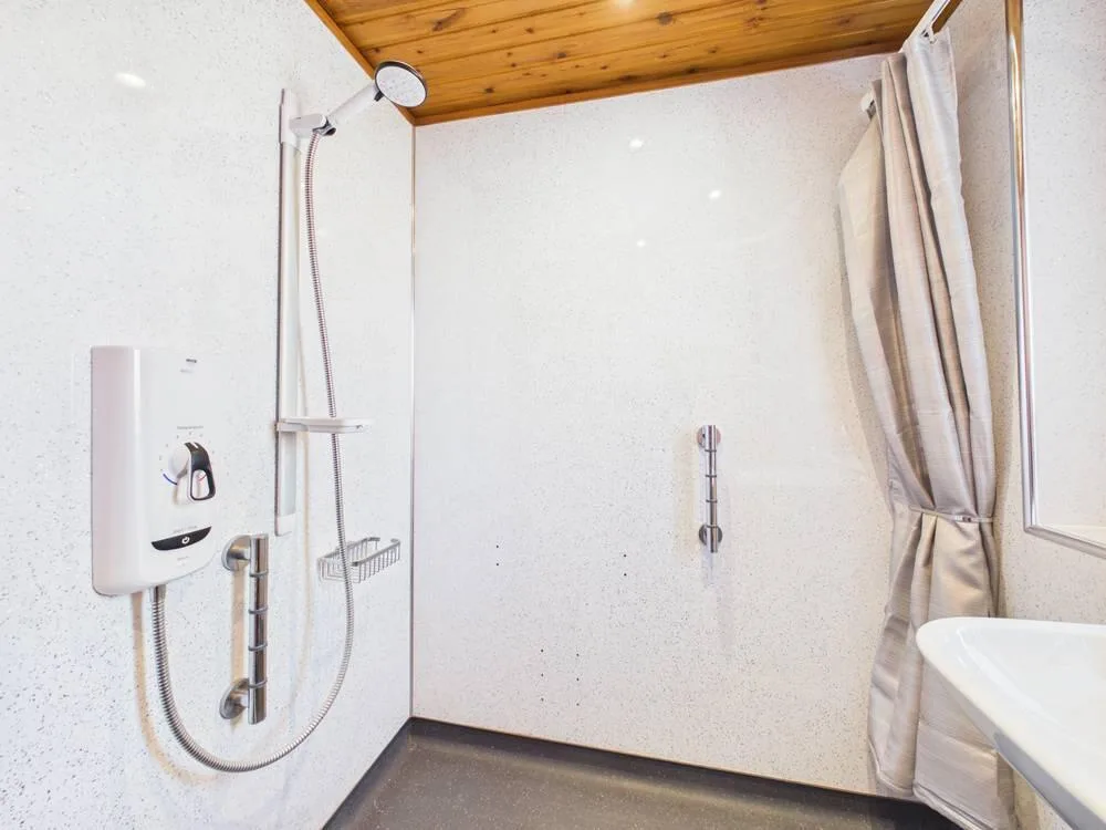1 bedroom end of terrace house for rent