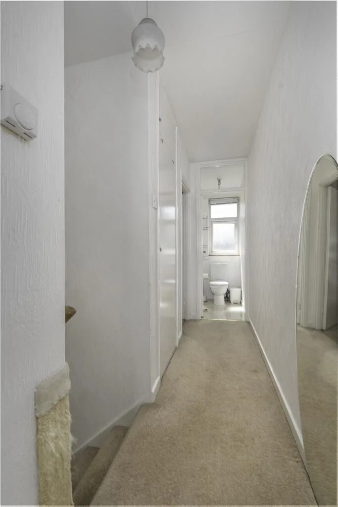 2 bedroom maisonette for rent
