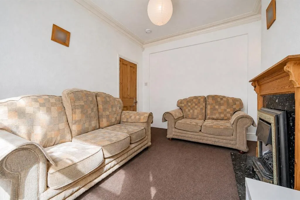 4 bedroom terraced house for rent