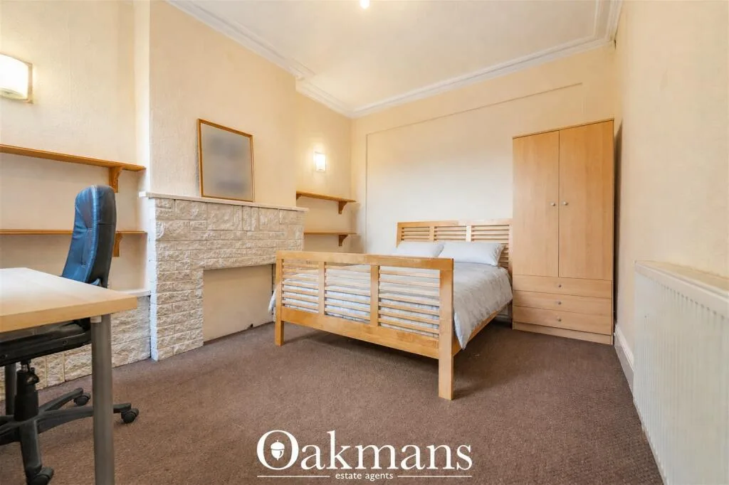 4 bedroom terraced house for rent