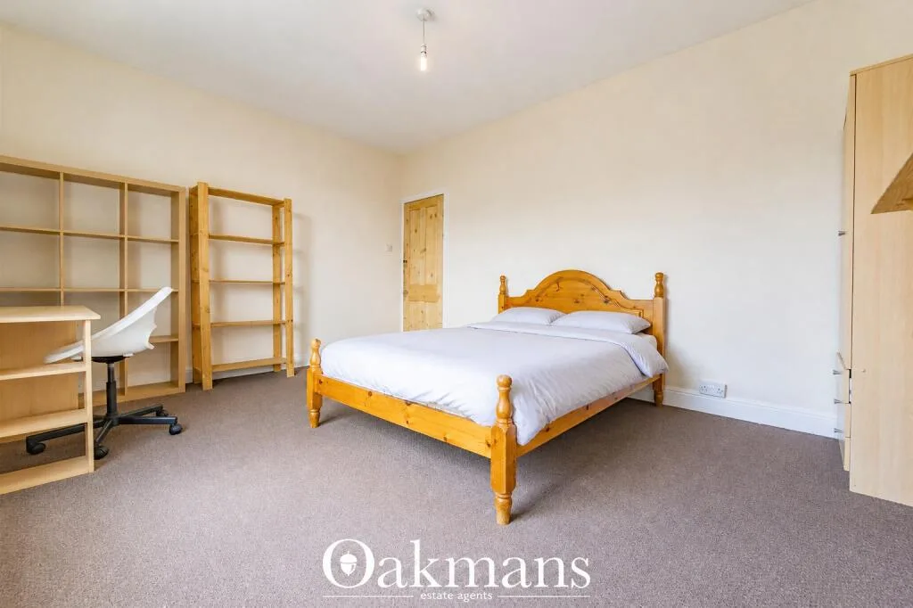 4 bedroom terraced house for rent