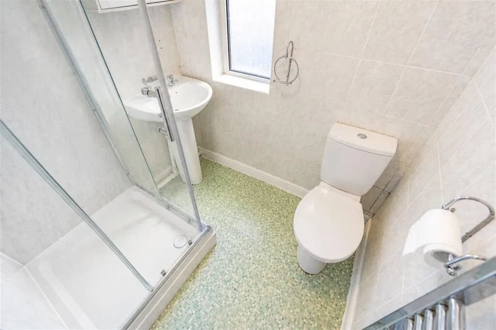 4 bedroom terraced house for rent