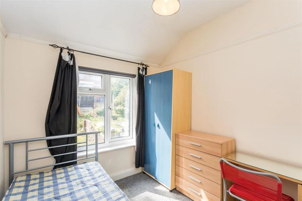 4 bedroom terraced house for rent