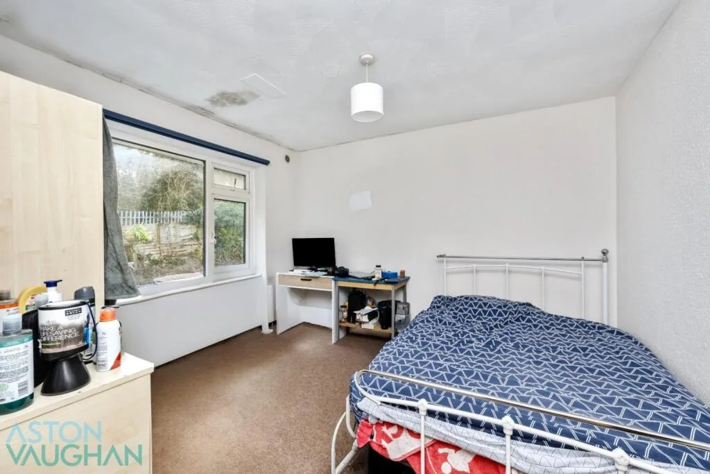 6 bedroom terraced house for rent