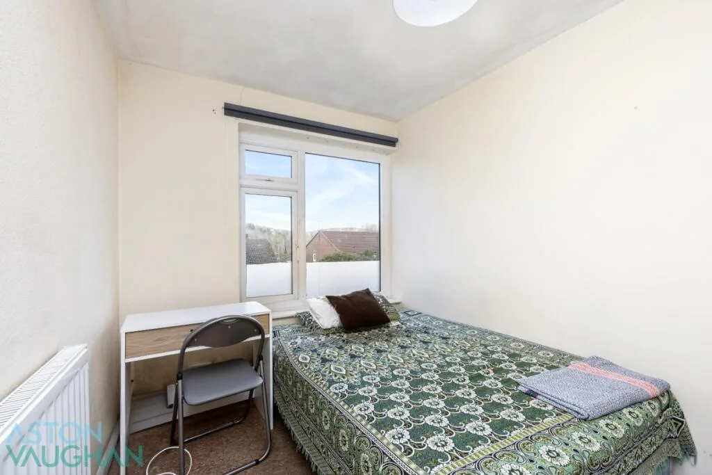 6 bedroom terraced house for rent