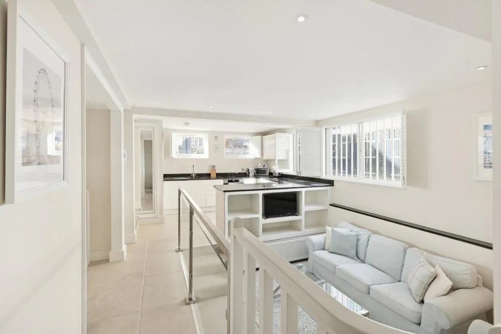 2 bedroom flat for rent