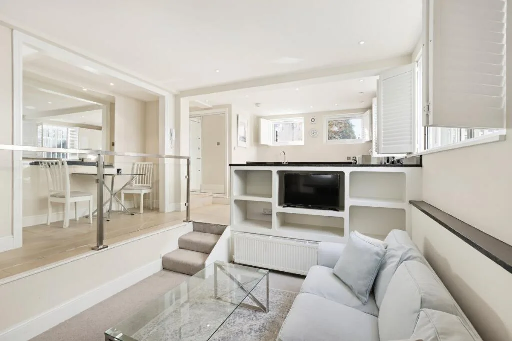 2 bedroom flat for rent