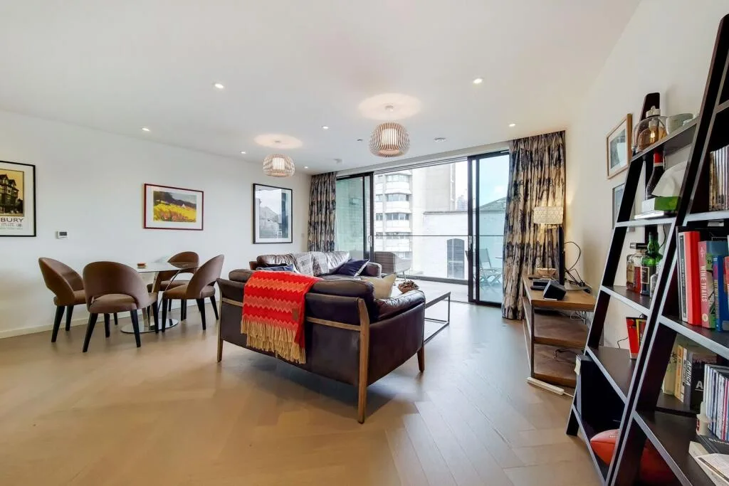 2 bedroom flat for rent