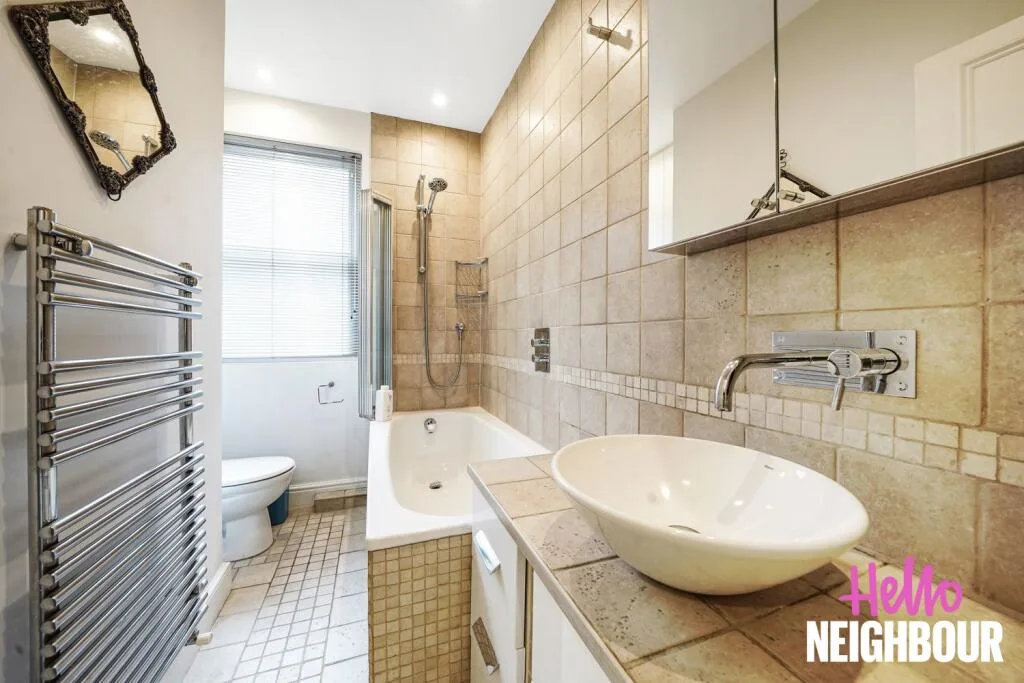 3 bedroom maisonette for rent