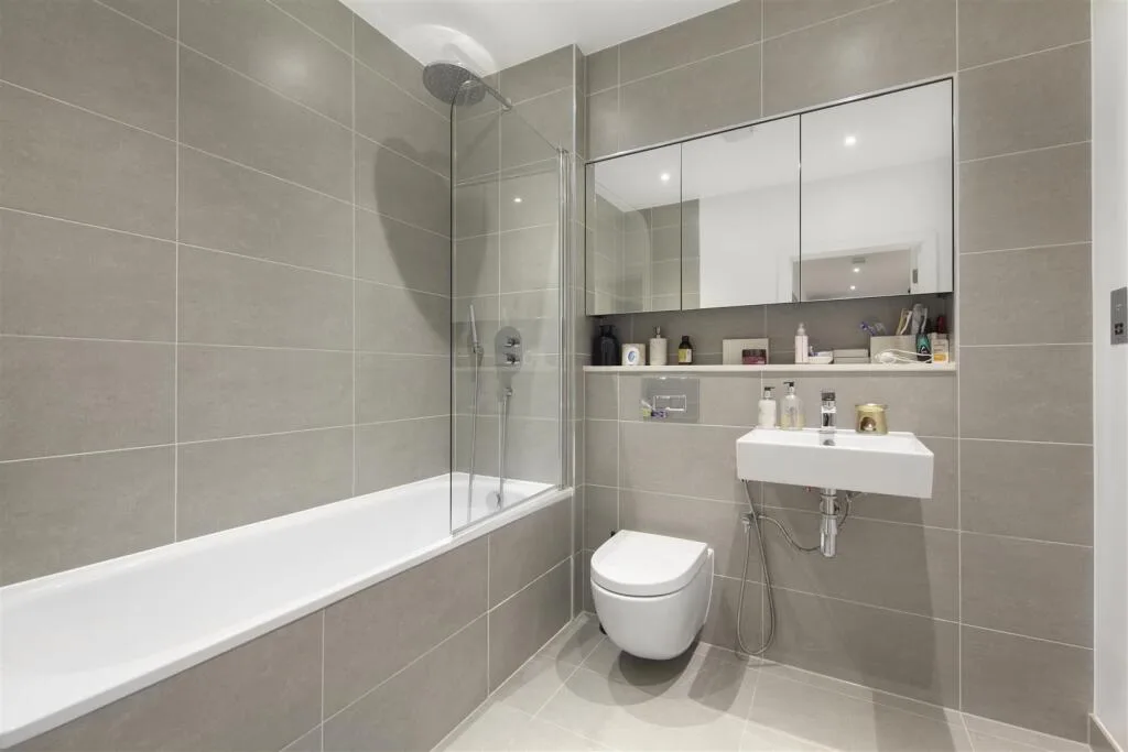 3 bedroom penthouse for rent