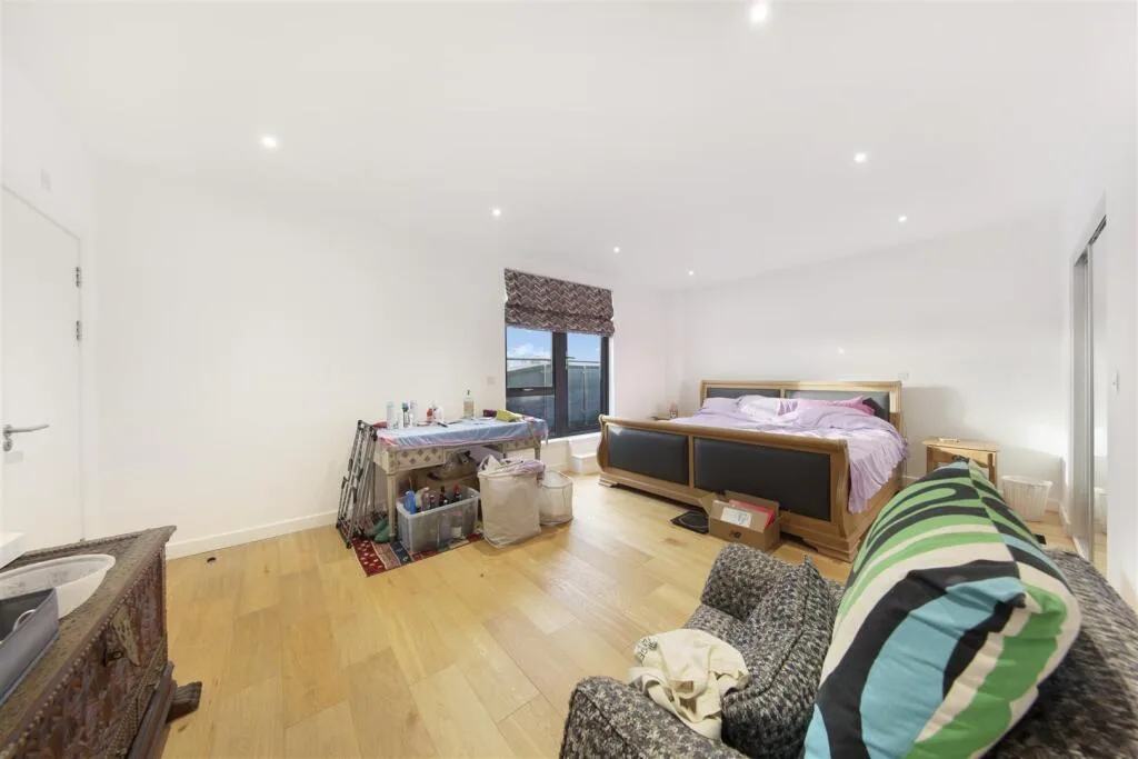 3 bedroom penthouse for rent
