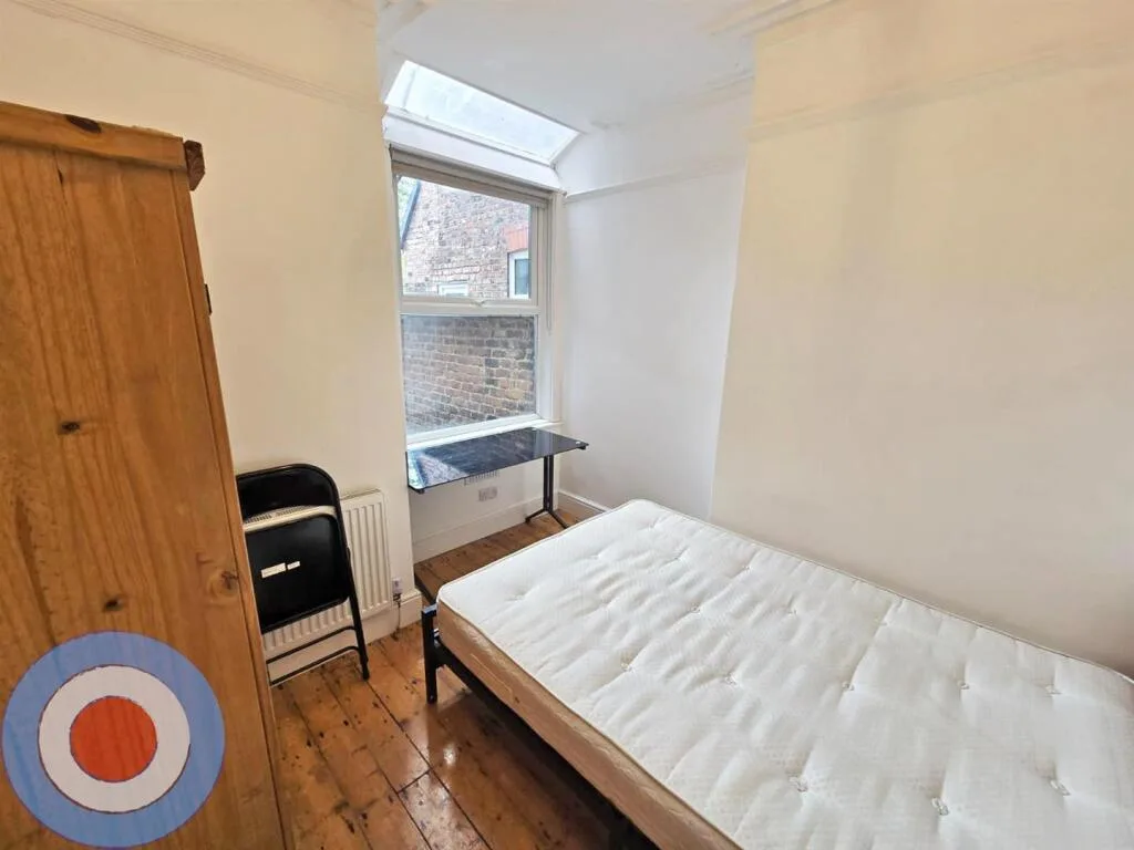 5 bedroom house for rent