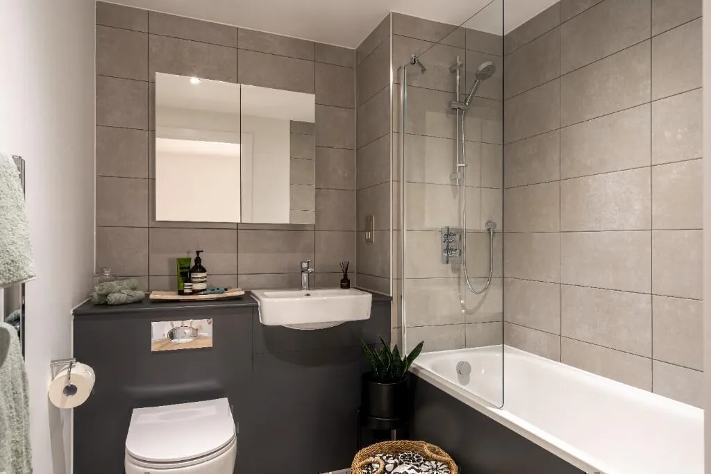 3 bedroom flat for rent