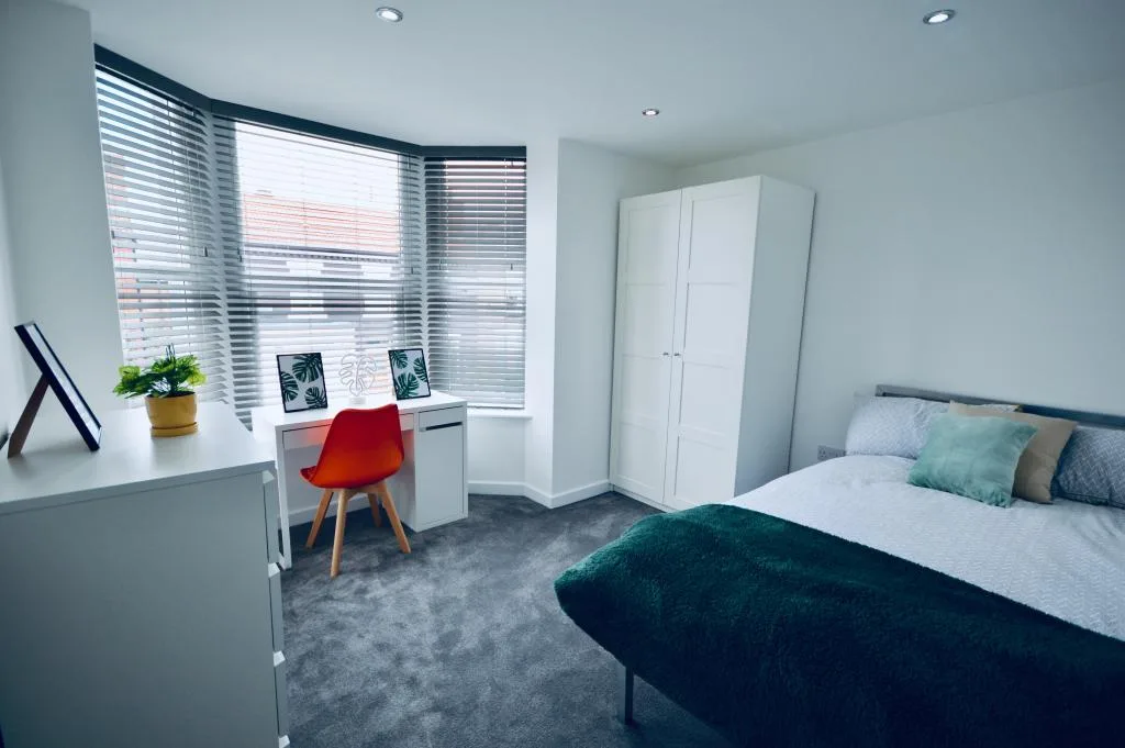 7 bedroom house for rent