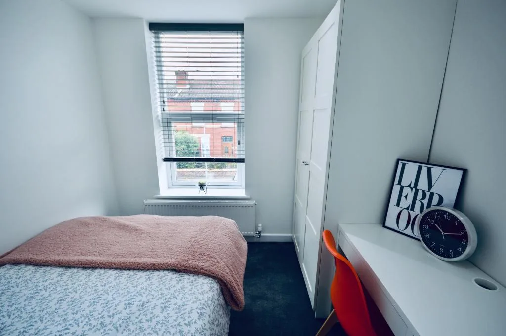 7 bedroom house for rent