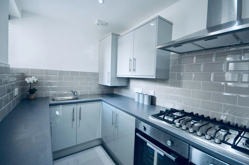 7 bedroom house for rent