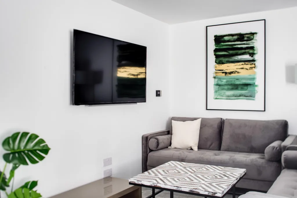 6 bedroom terraced house for rent