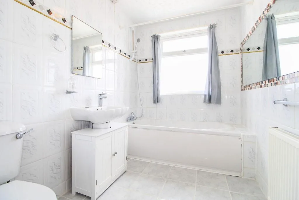 1 bedroom maisonette for rent