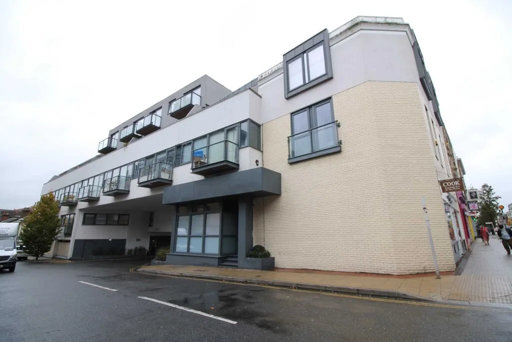 2 bedroom apartment for rent