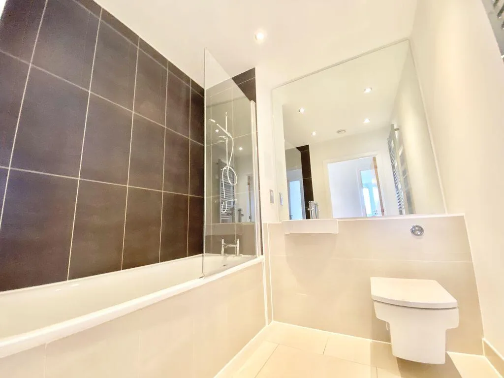 3 bedroom apartment for rent