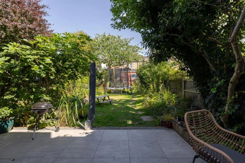 3 bedroom house for rent