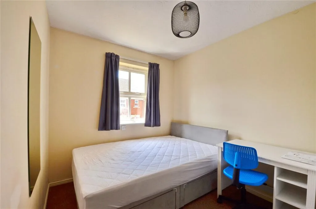 4 bedroom terraced house for rent