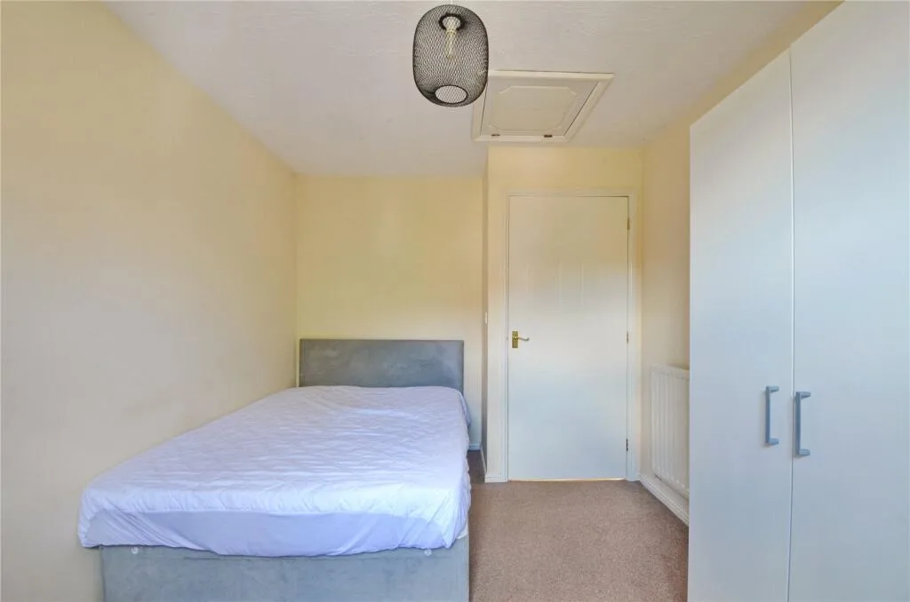 4 bedroom terraced house for rent