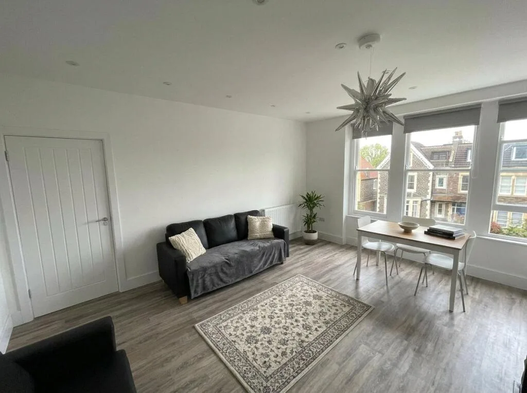 4 bedroom apartment for rent