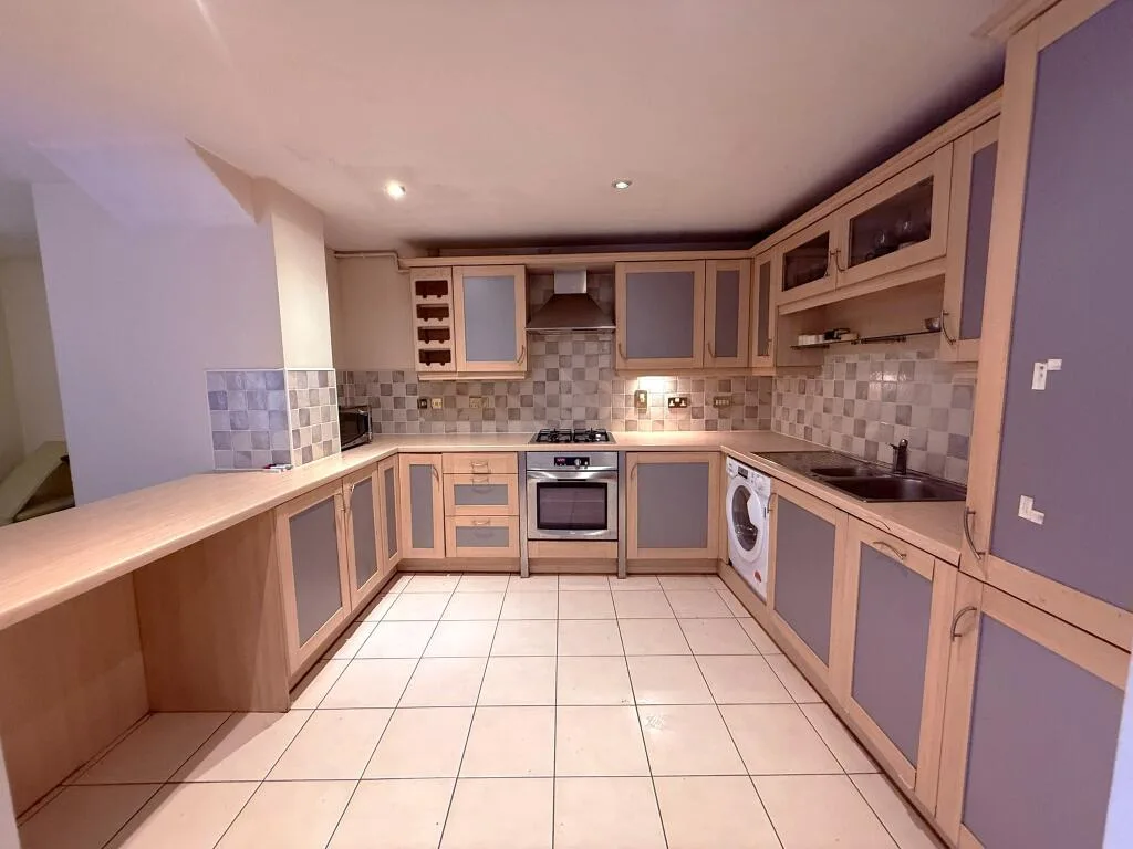 2 bedroom apartment for rent