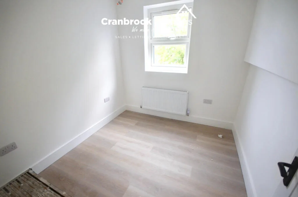 5 bedroom terraced house for rent