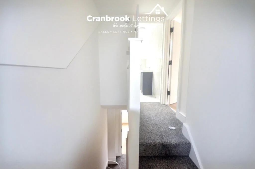 5 bedroom terraced house for rent