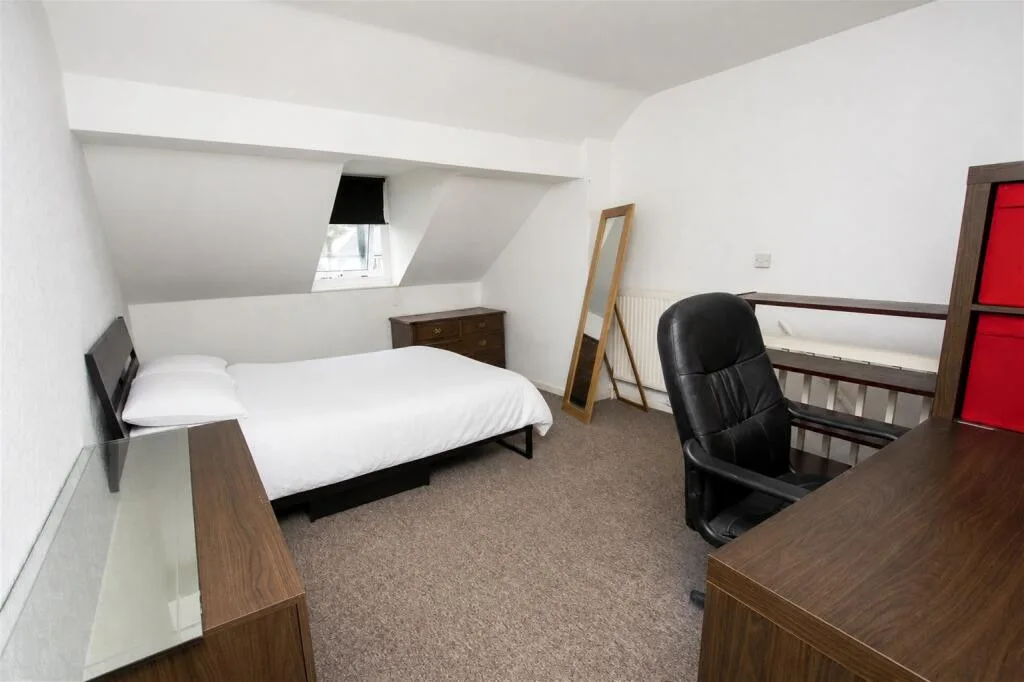 4 bedroom terraced house for rent