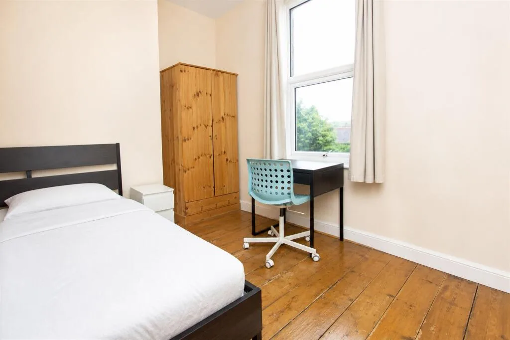 4 bedroom terraced house for rent