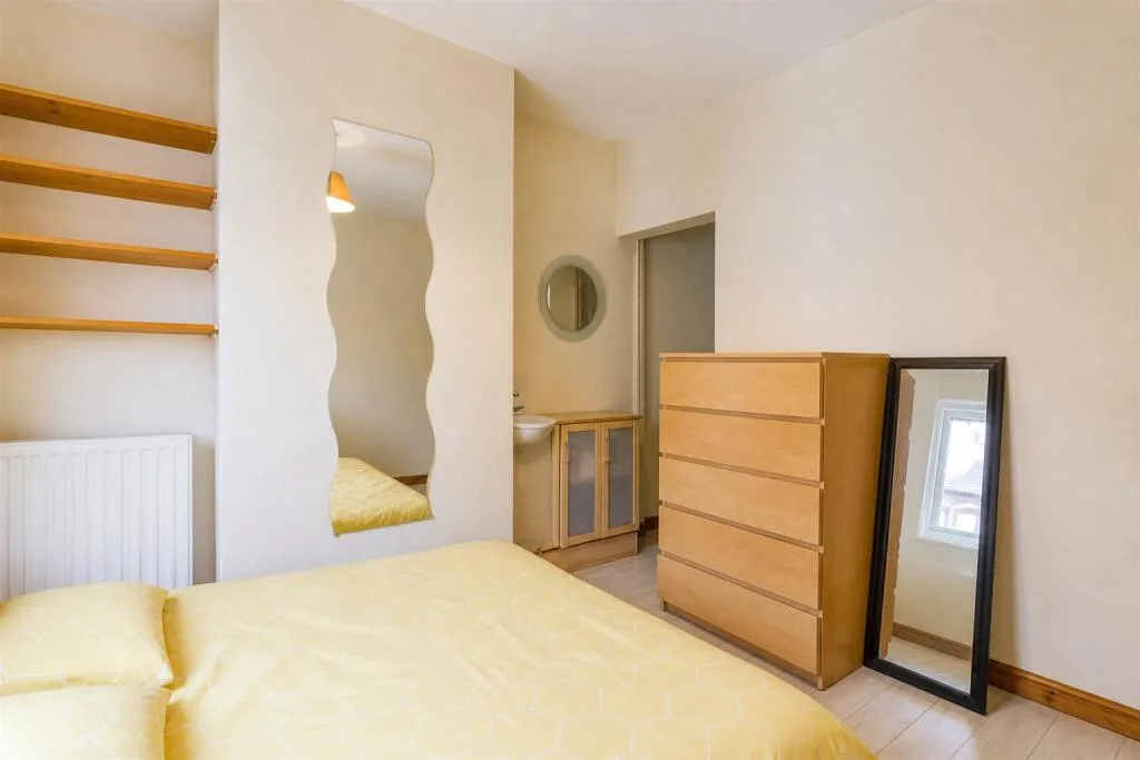 4 bedroom house for rent