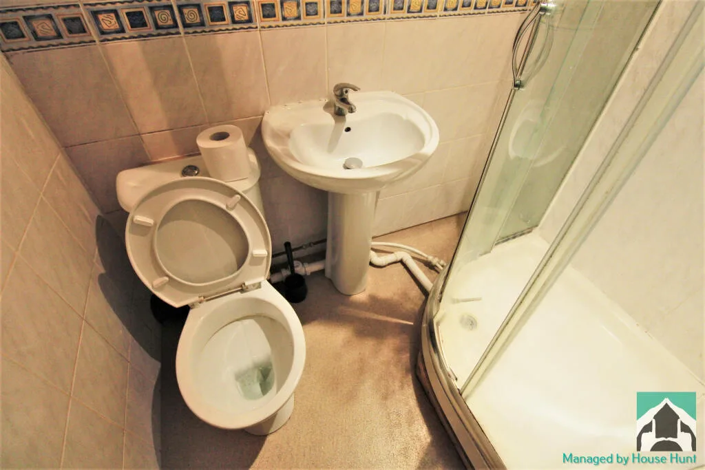 5 bedroom house for rent