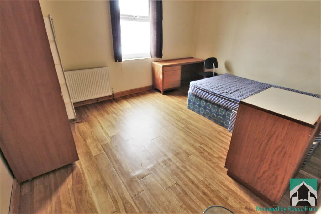 5 bedroom house for rent