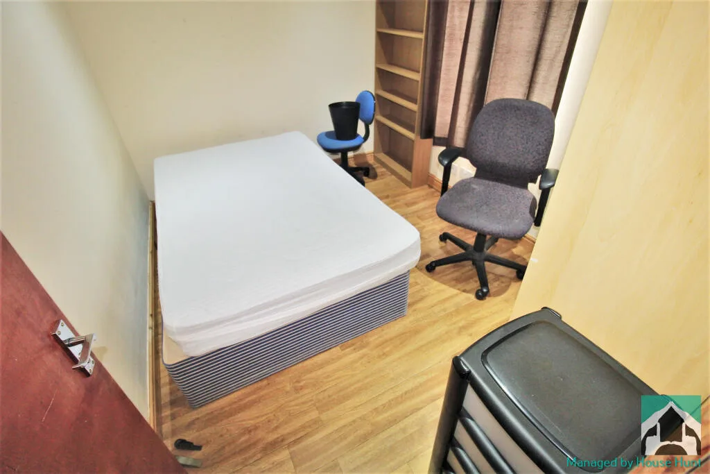 5 bedroom house for rent