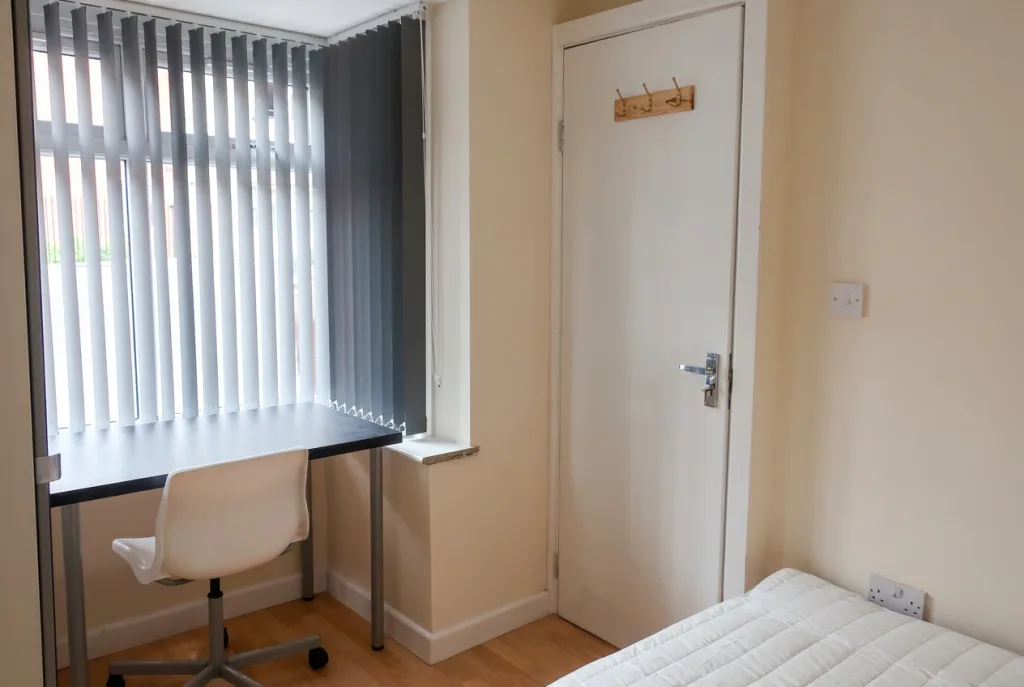 5 bedroom house for rent