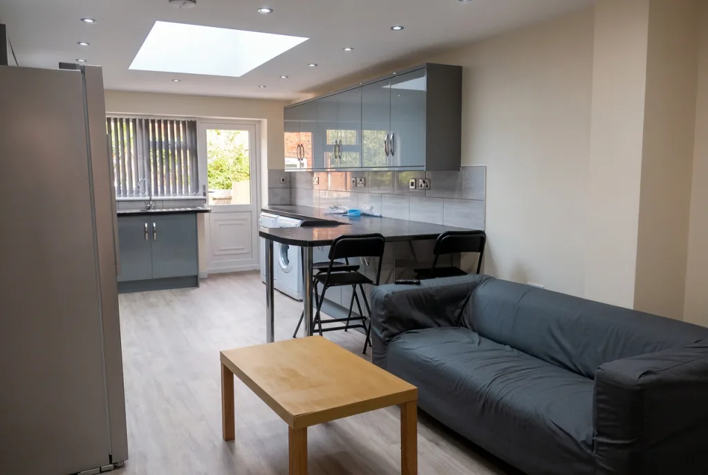 5 bedroom house for rent
