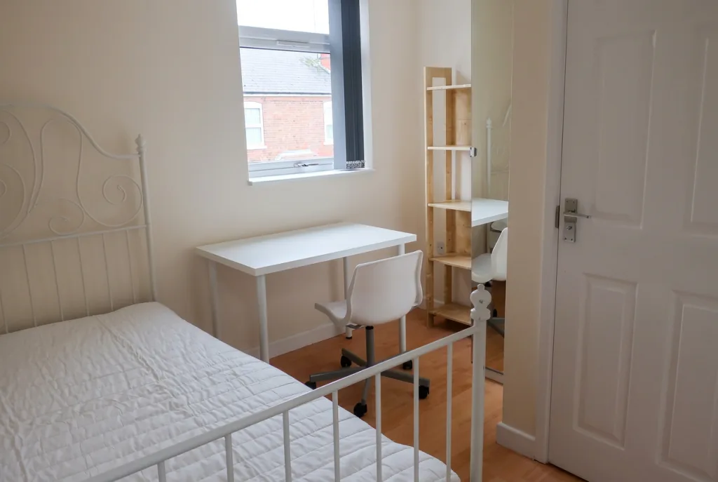 5 bedroom house for rent