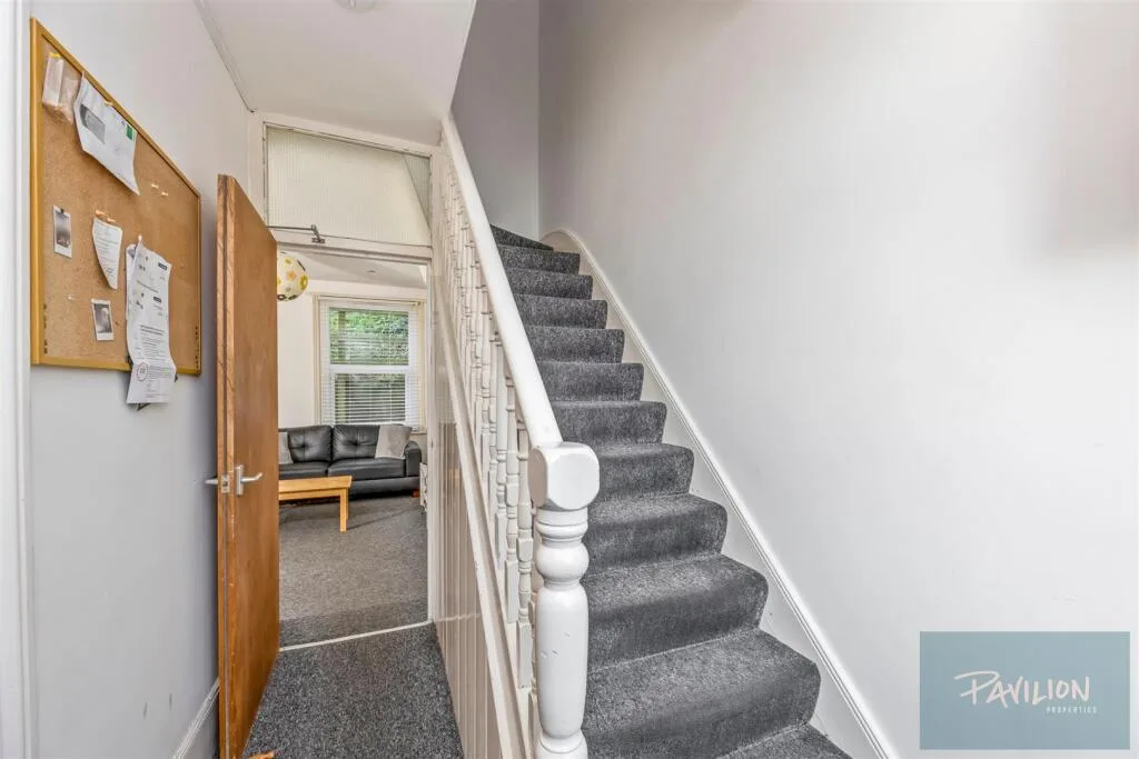 4 bedroom terraced house for rent