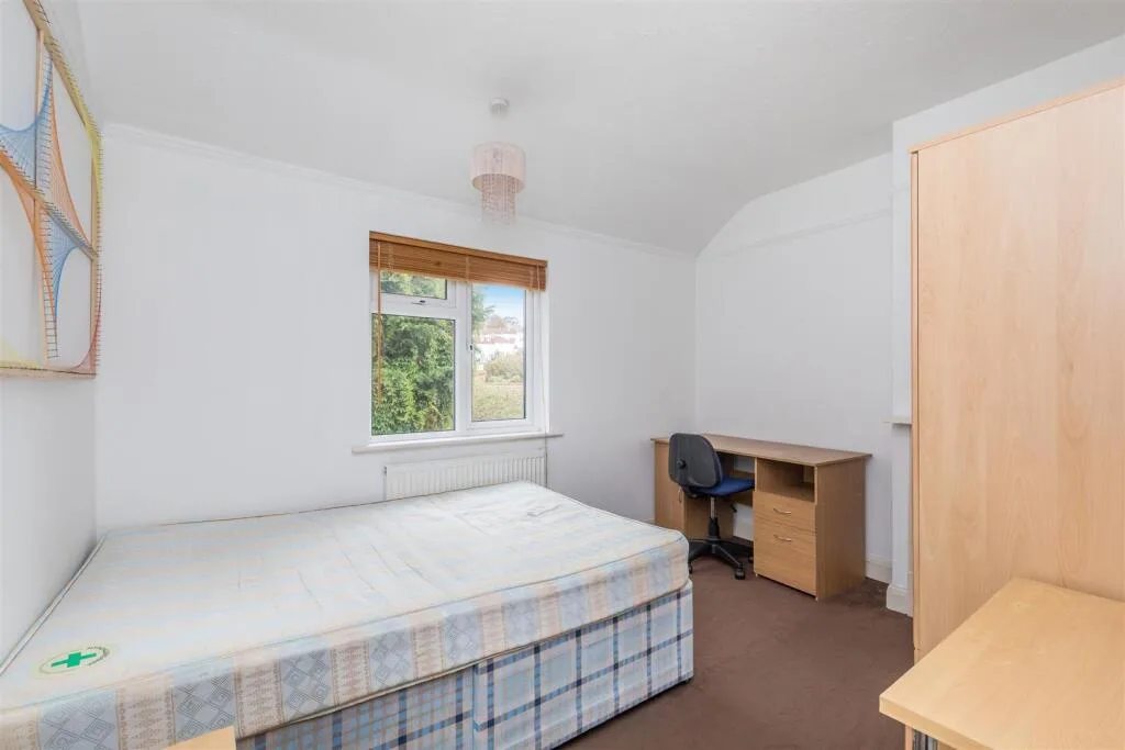 4 bedroom terraced house for rent