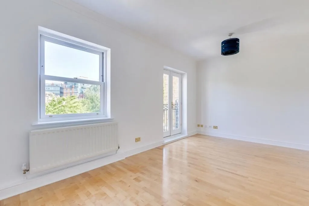 5 bedroom terraced house for rent