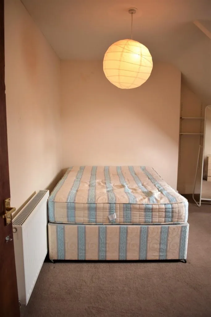 6 bedroom terraced house for rent
