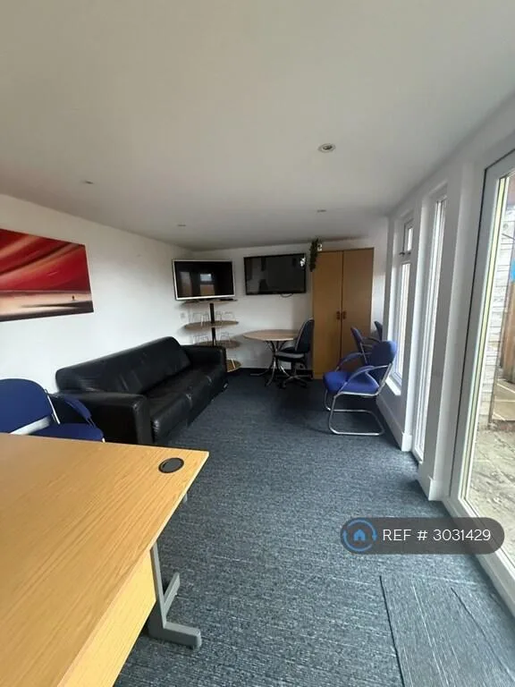 2 bedroom terraced house for rent
