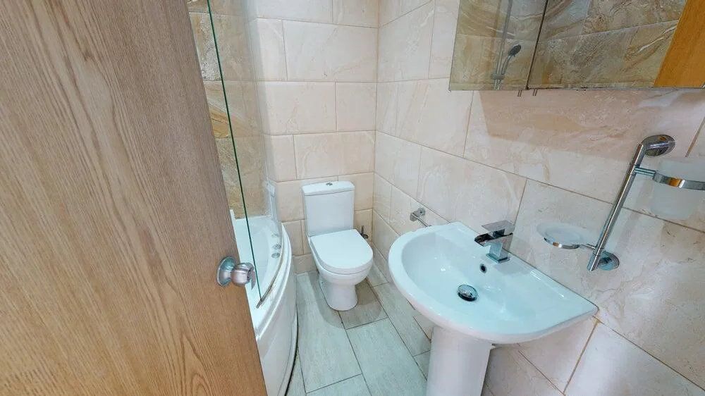 7 bedroom house for rent