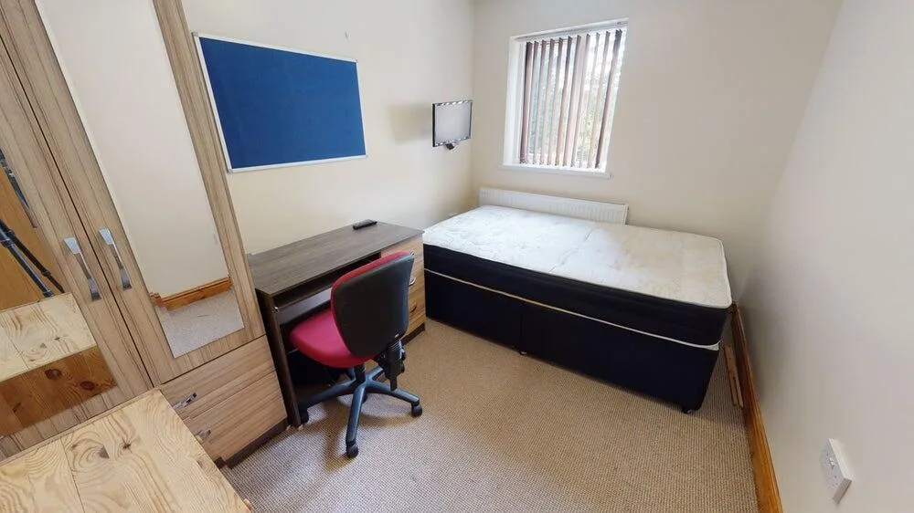 7 bedroom house for rent